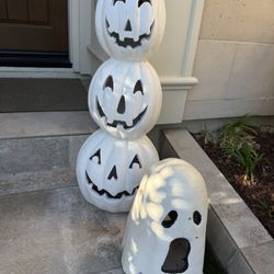 Halloween Decor