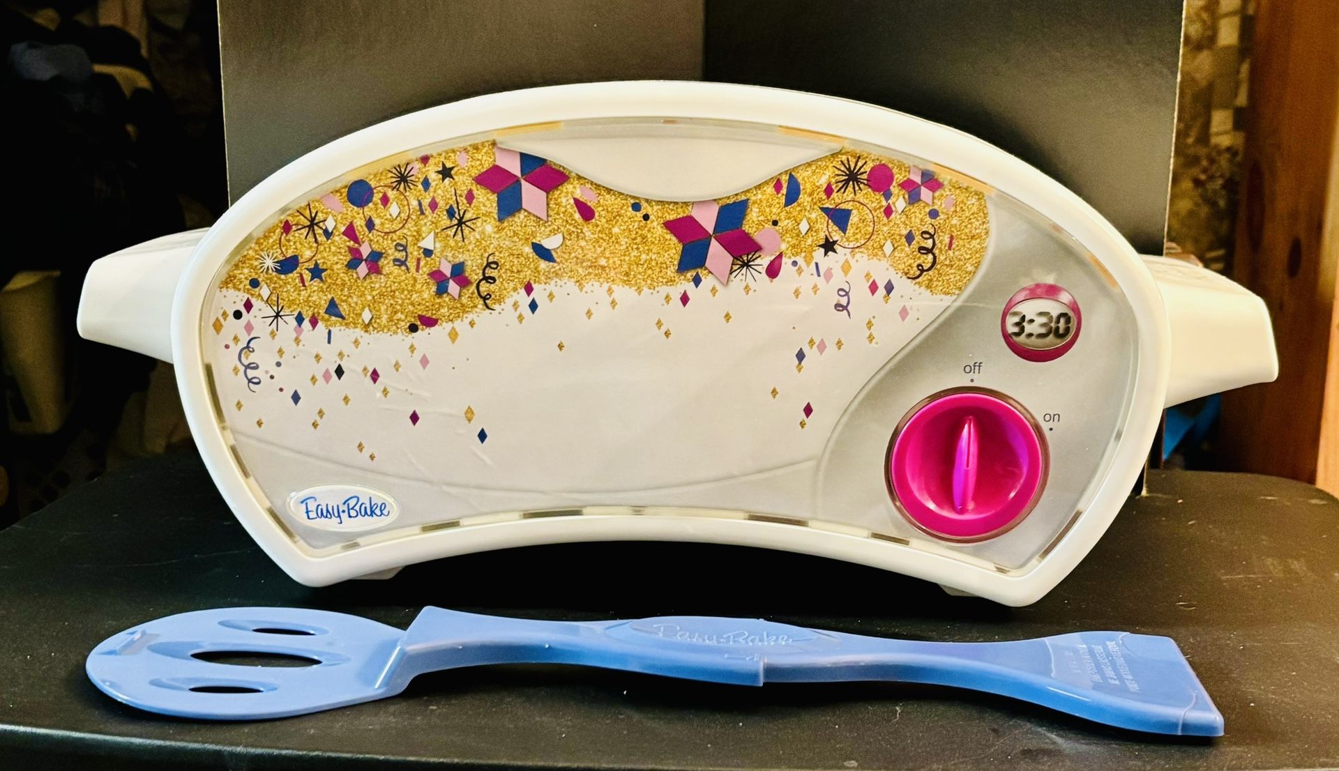 Easy Bake Ultimate Oven