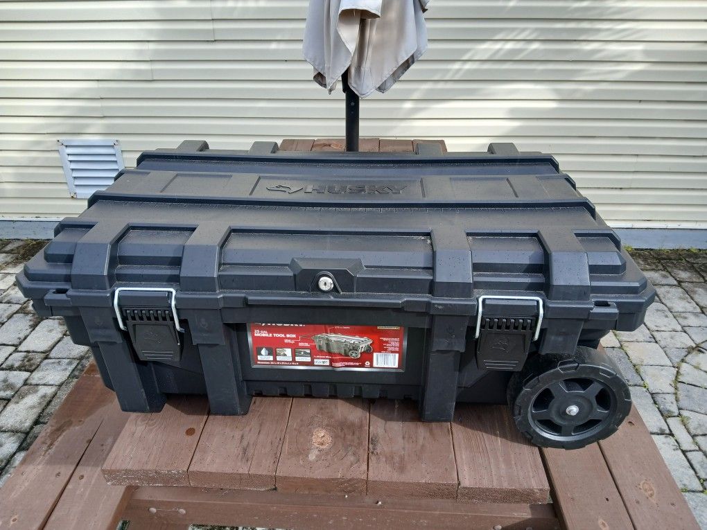 Rolling/waterproof Toolbox