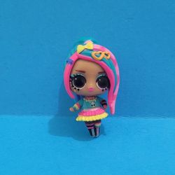 Emma Emo 2023 Mini LOL Surprise Mini Familia, Series 3 MN-347 - No base.
