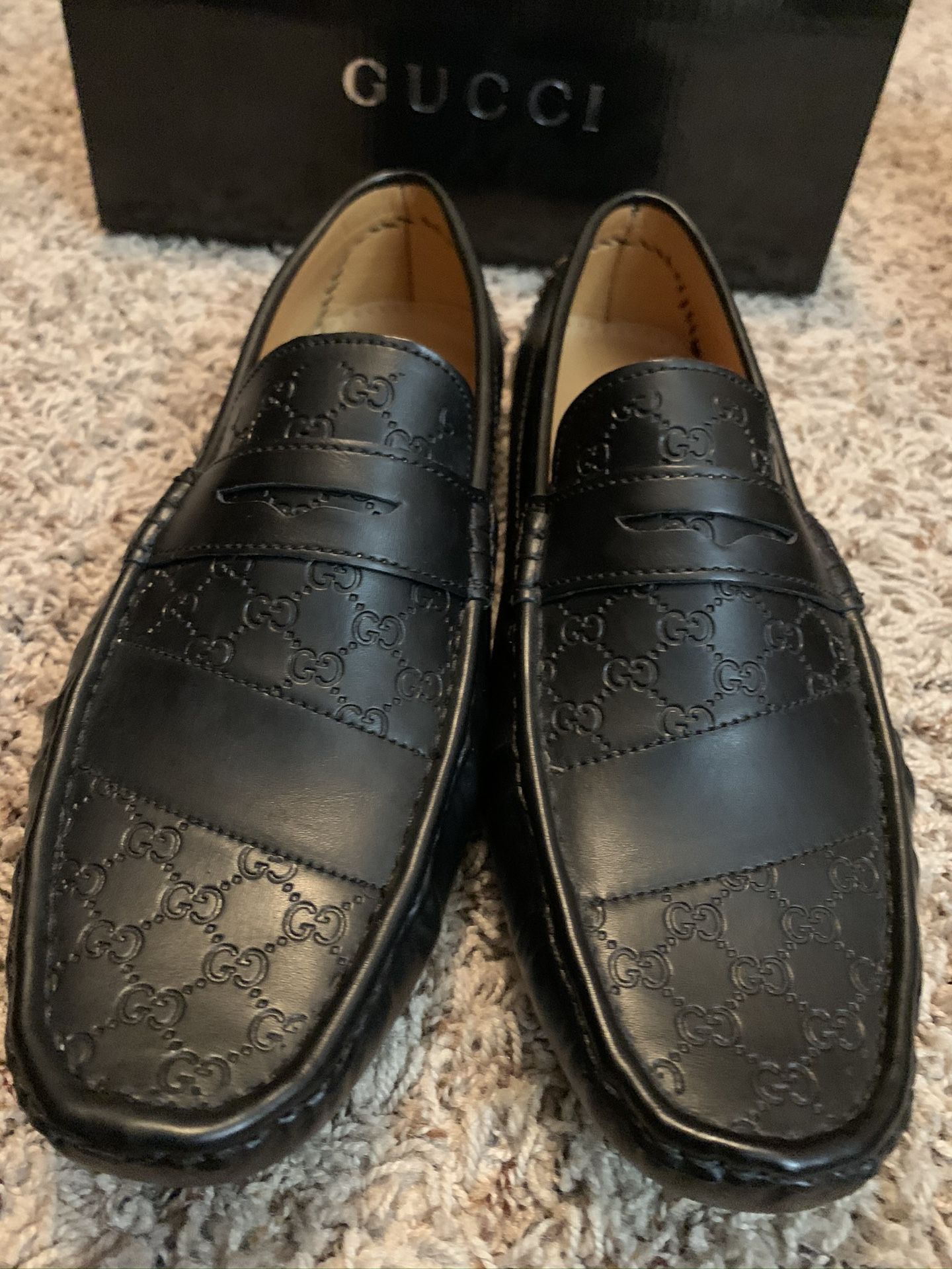 Men’s Gucci driving loafers