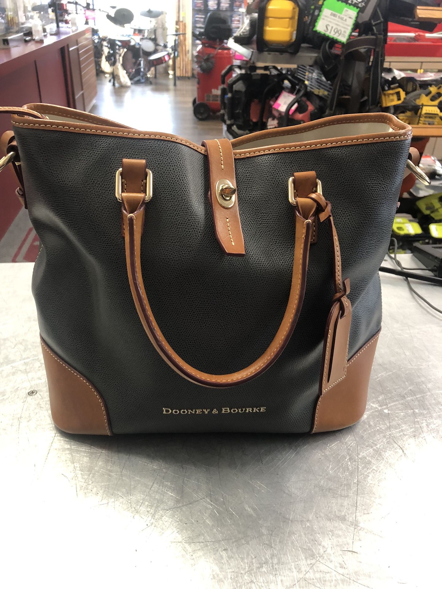 96091 Dooney And Bourke Shelby Shopper 575402