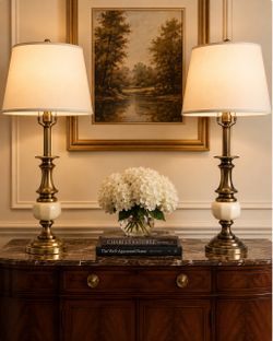 Pair Vintage Stiffel Brass & Cream Ceramic Table Lamps Hollywood Regency