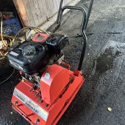 🔴 Compactadora de Placa Vibratoria – $250 USD 🔴