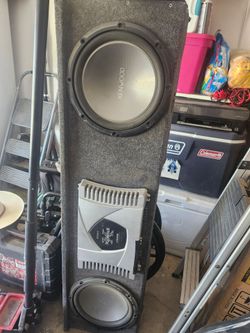 Speakers with amplifier(pickup only)