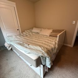 Ikea Hemnes Day Bed 