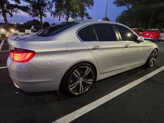 2011 BMW 528i