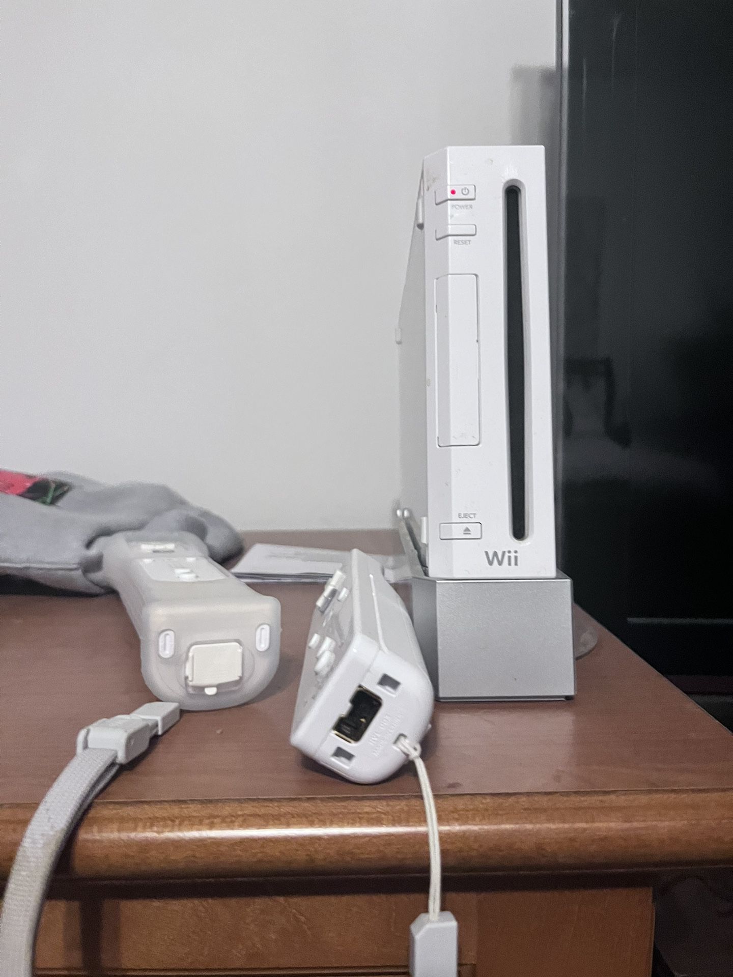 Nintendo Wii With Games And Accessories 