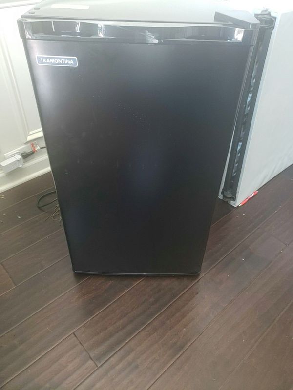 Tramontina refrigerator 3.2 cu ft for Sale in Anderson, SC OfferUp