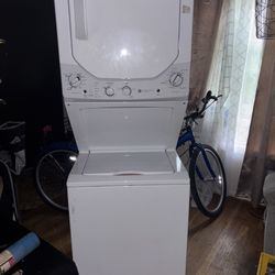 GE Stackable Washer And Dryer 