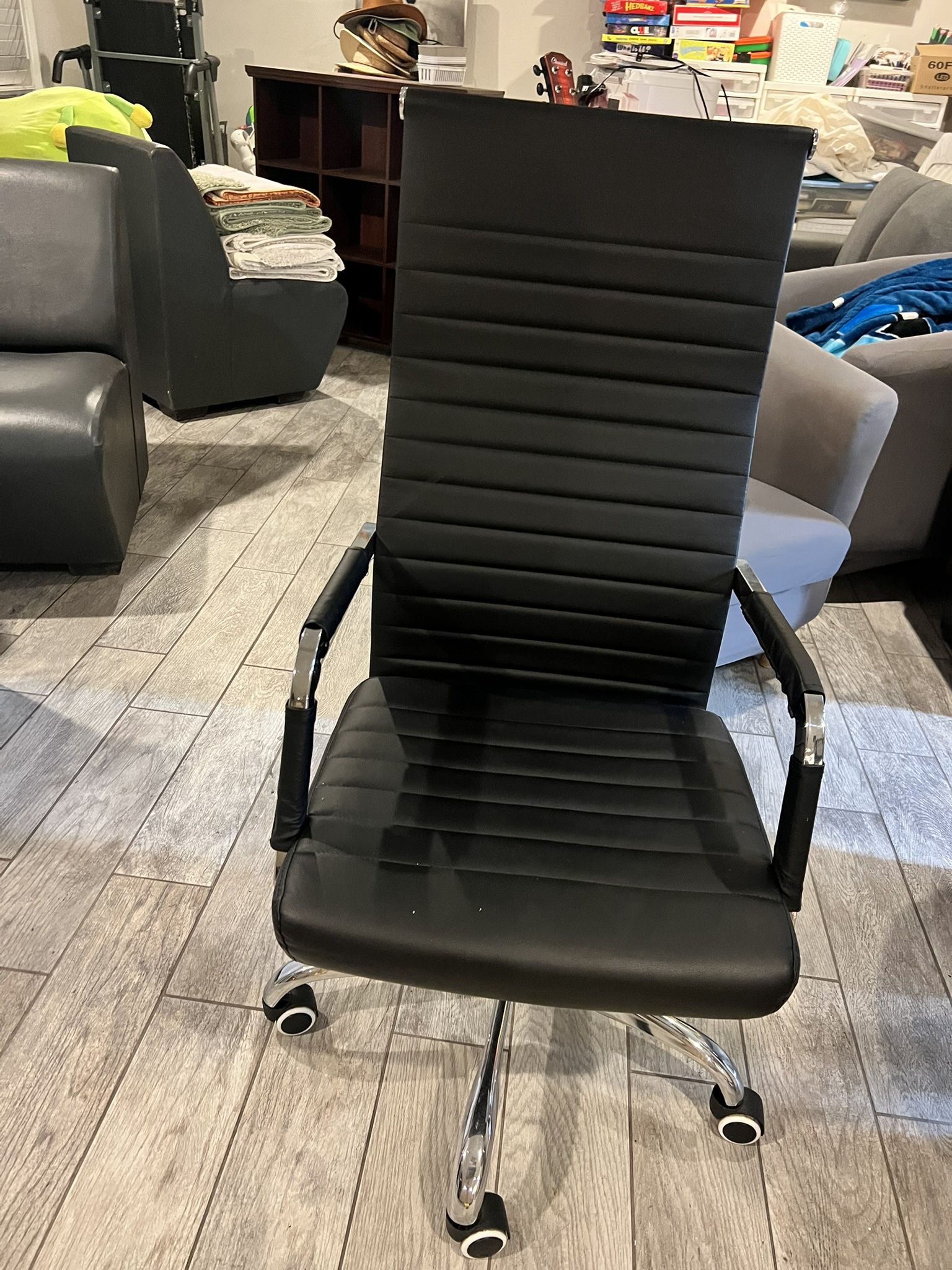 Black Office Chair