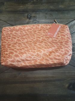Makeup Traveling Bag