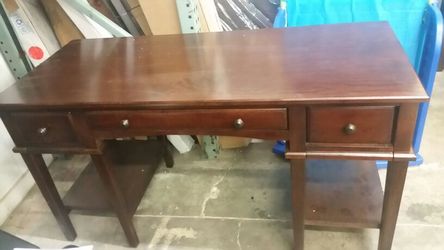 Brand new desk