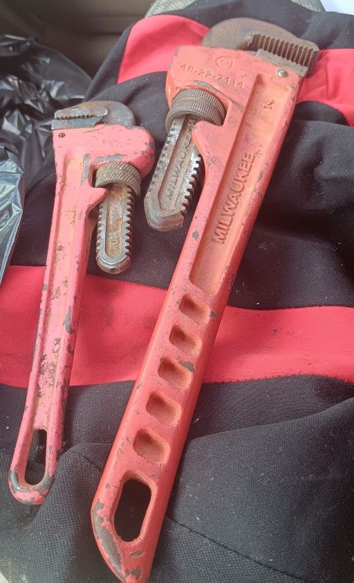 Milwaukee Pipe Wrenches