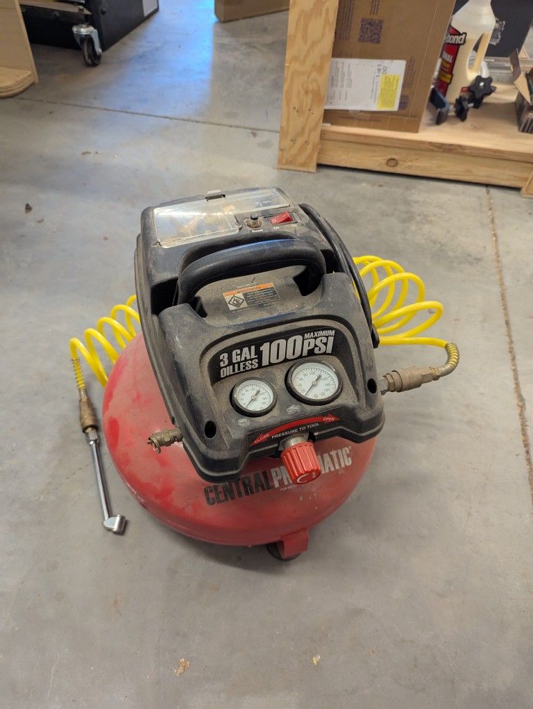 Central Pneumatic 3 Gallon 1/3 HP Pancake Air Compressor