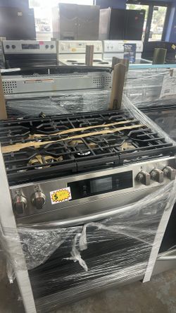 Gas stove