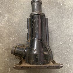 Original 1940’s Car Bottleneck Jack