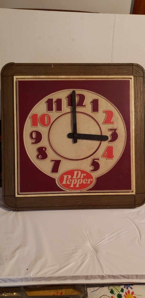 Vintage Large DR PEPPER Advertising Clock - Light Up and Smaller Vintage Battery Operated Clock