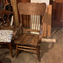 Wood Rocking Chair