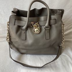 Handbag, Large Michael Kors Tan (Gently Used)