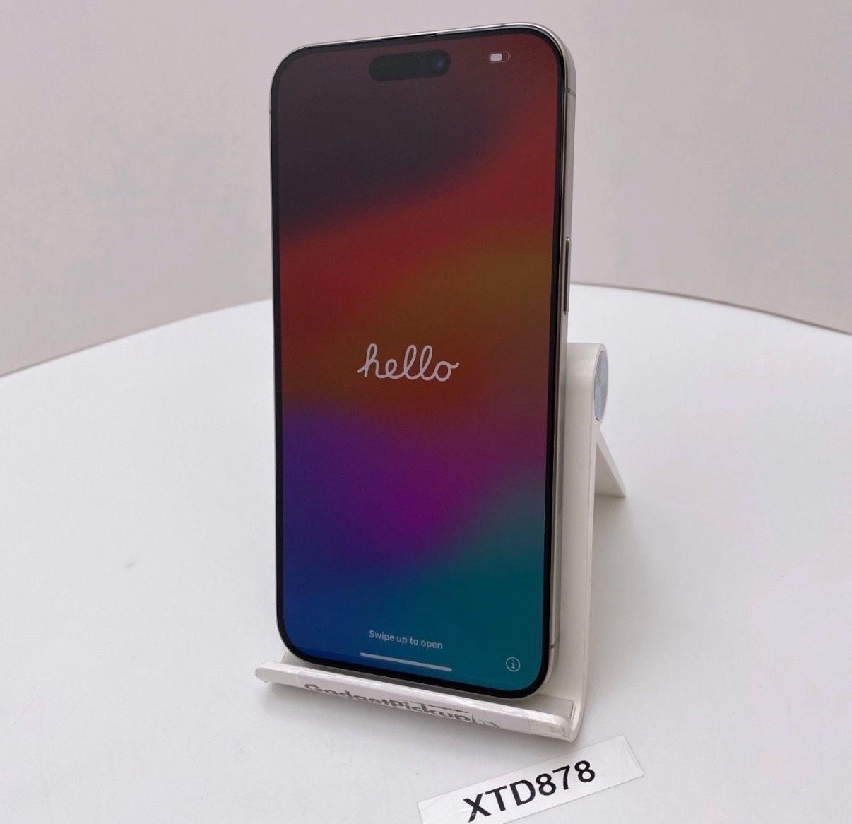Apple iPhone 15 Pro Max - 256GB - Natural Titanium (Unlocked) - NEW REFURBISHED BY APPLE.