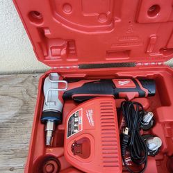 Milwaukee pex expander m12 tool and two battery charger