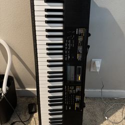 Casio CTK-2400 Portable Electric Keyboard