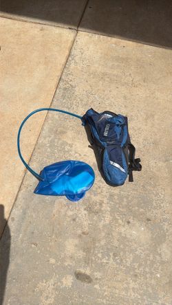 GUC Camelbak Hydration Pack 70oz. No Deliveries