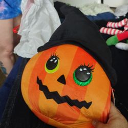 Stuffed Pumpkin 