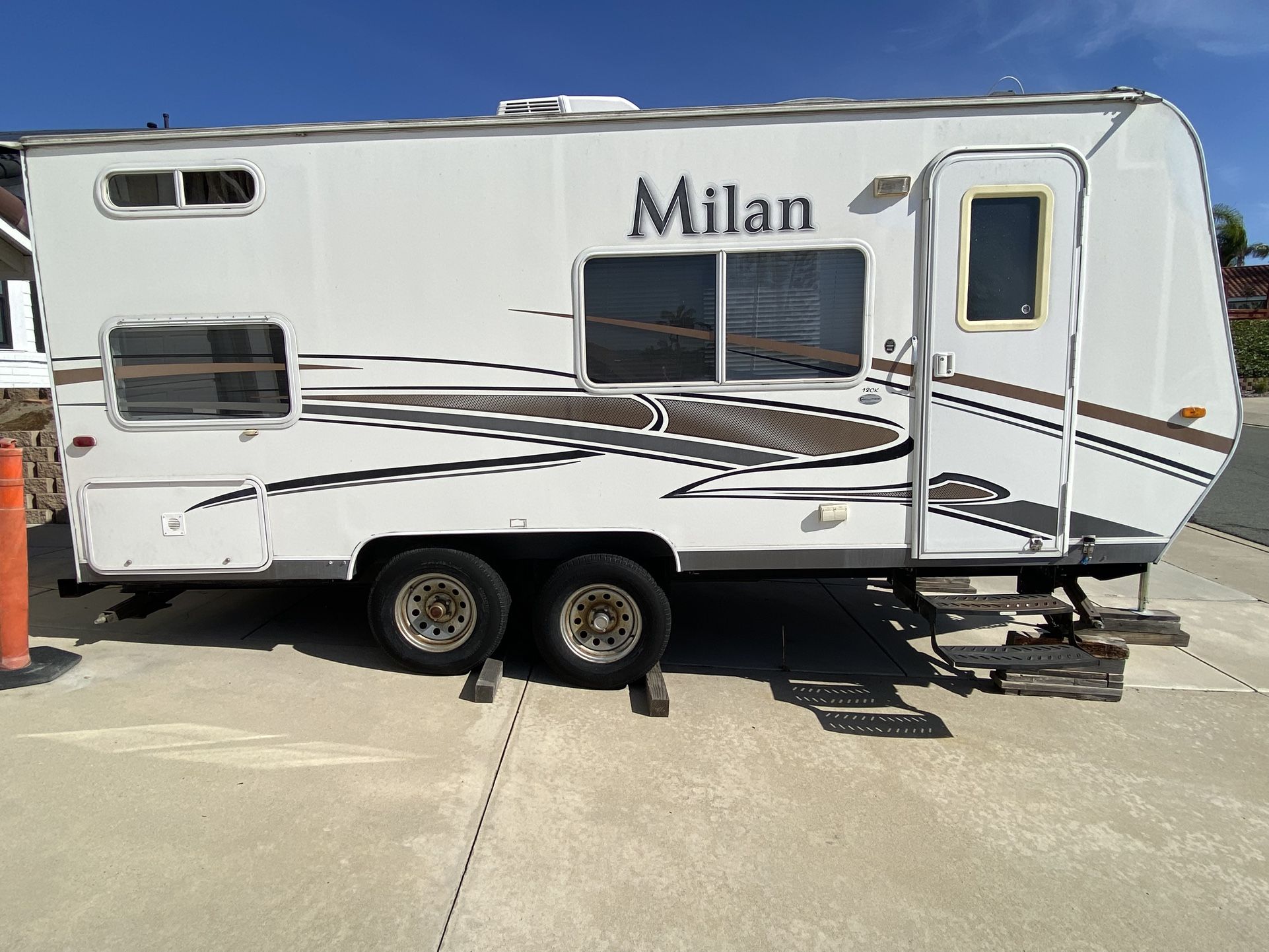2010 Eclipse Milan 18CK Travel Trailer