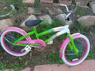 Child's Girls Bicycle For Sale Price Drop