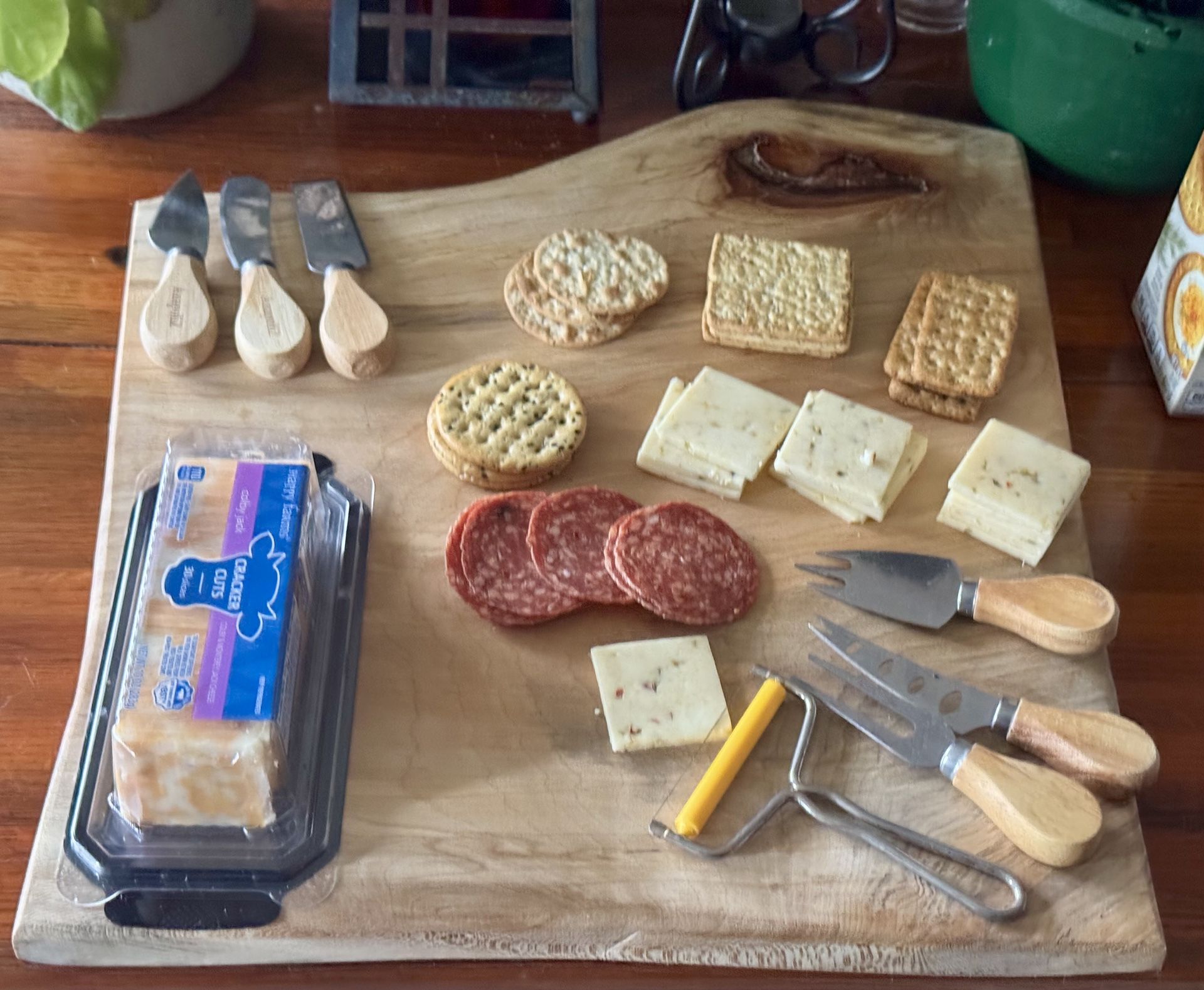 Cutting Boards ,serving Trays , Charcuterie Boards bunch