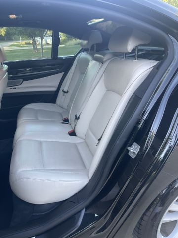2015 BMW 7 Series