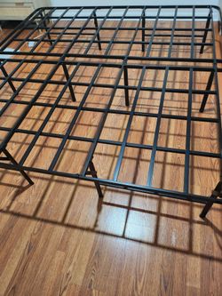 King Size Metal Platform Bed Frame