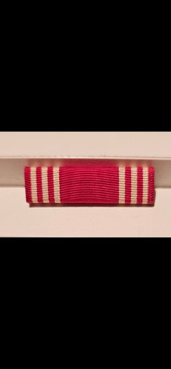 VTG WWII US Military Army Good Conduct Red & White Stripe Medal Ribbon Bar Pin