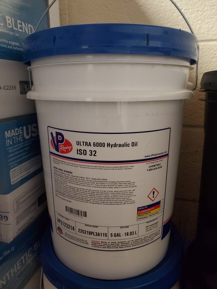 Special Price Hydrolic Oil AW32 Buckets 5Gal High Quality Available
