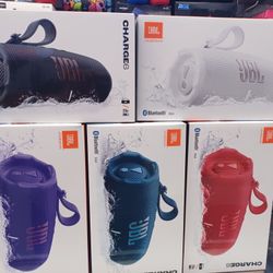 JBL Charge 6 Personal Bluetooth Speakers.  Brand New 