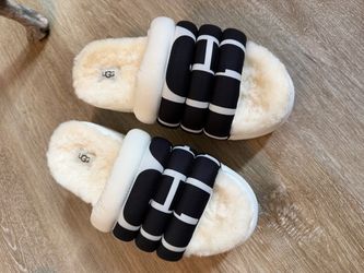 Ugg slippers
