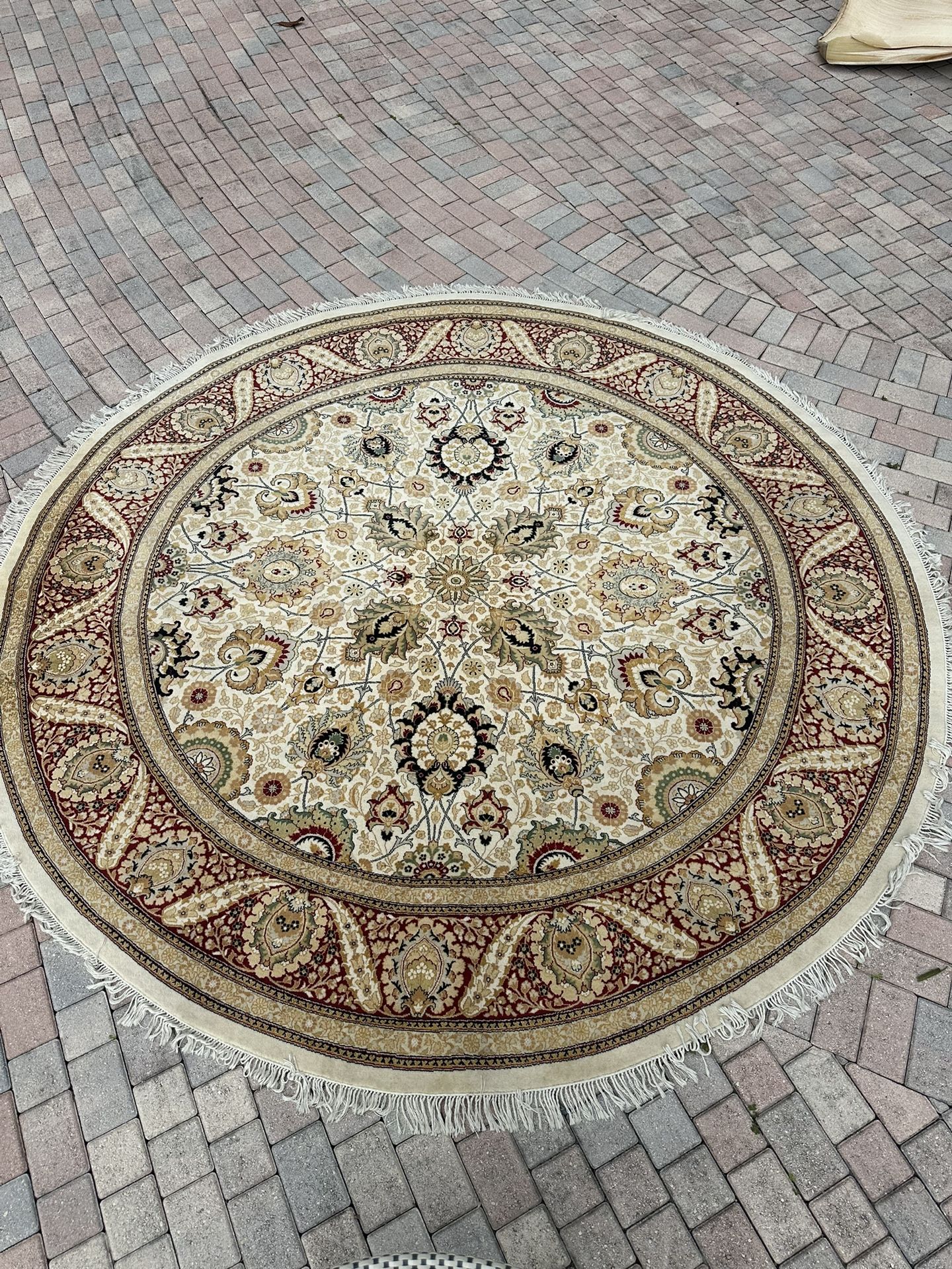 Vintage Exceptional 114” Diam Circular Fringed Rug