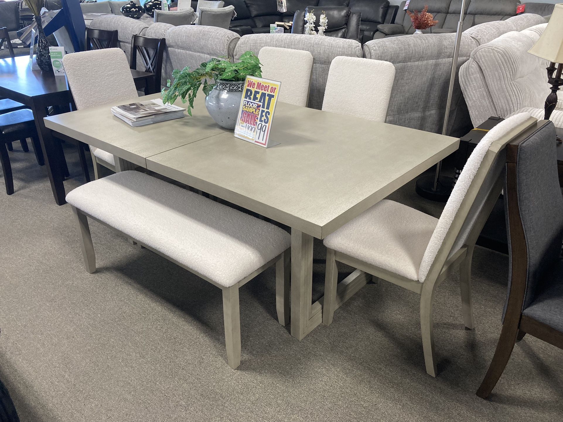 Beautiful Dining Set! $999! Last One! Sale! Easy Financing! π₯πβ¨