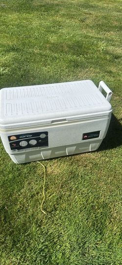 Great cooler for food and beverages