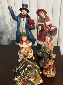 Victorian Christmas Carol Singer Figurine Set