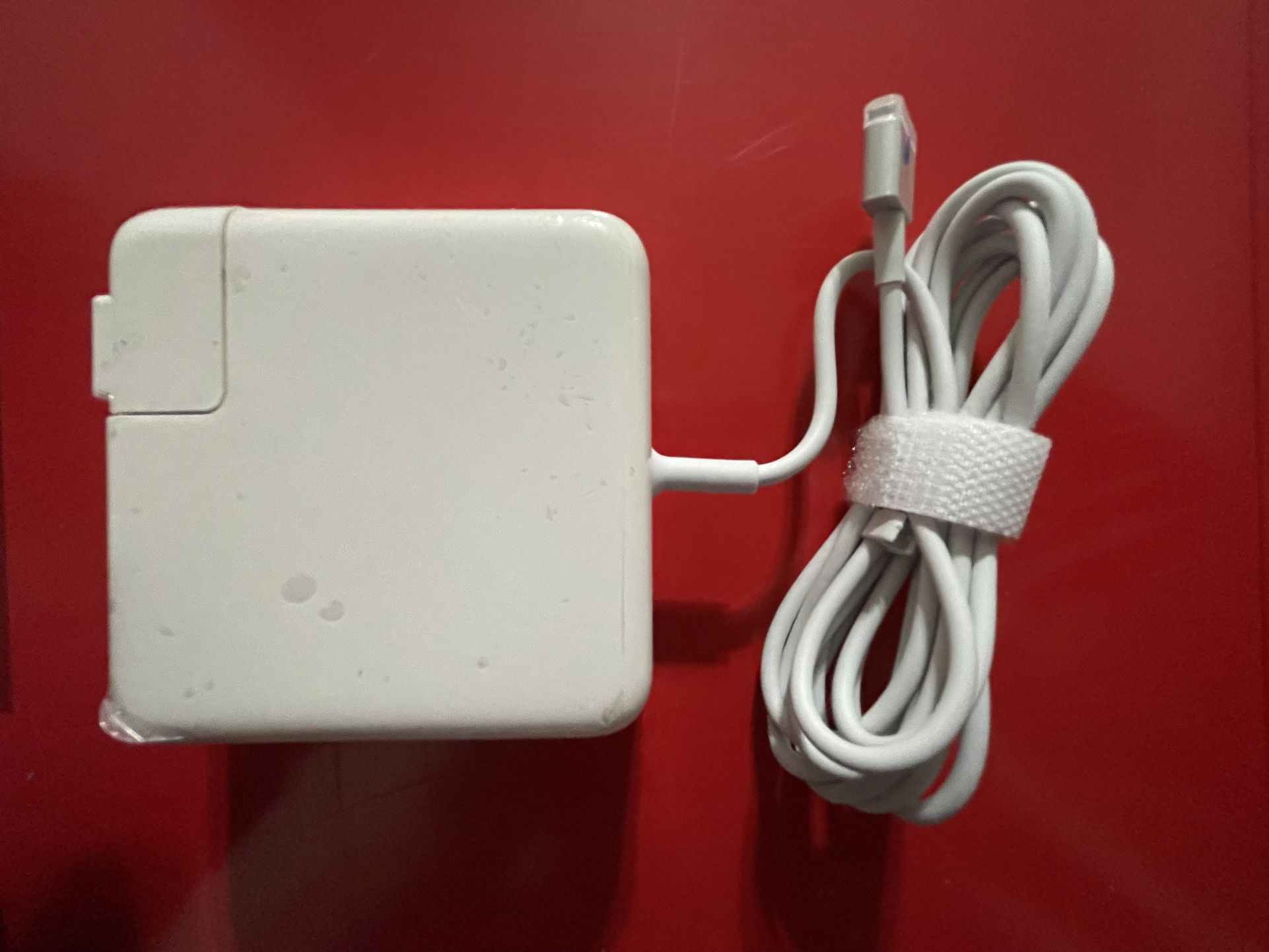 MacBook Replacement AC Adapter 60W