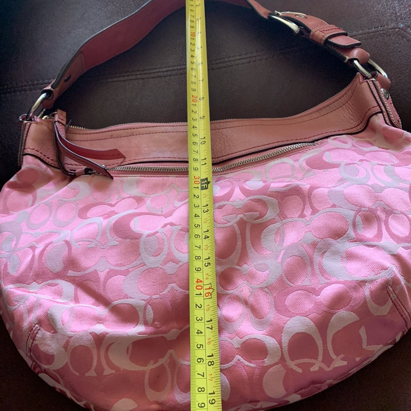 Coach pink signature logo canvas soho Hobo bag F14491 for Sale in 