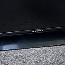 Small Samsung Tv 27 “ 