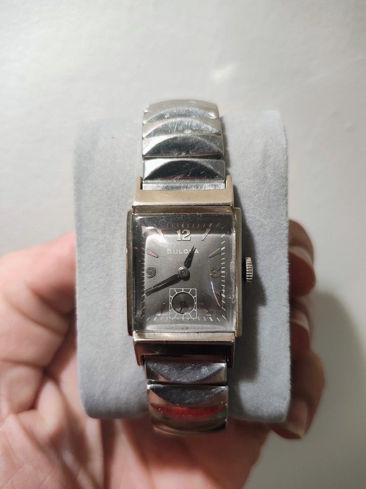 Vintage Mint Condition Bulova 
