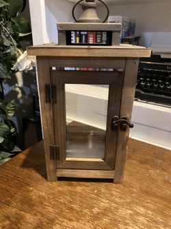 Lantern decor