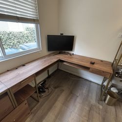 Corner Desk