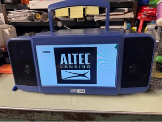 Portable 10 inch tv and DVD