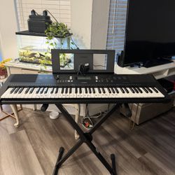 Piano Yamaha PSR-EW310 76-Key Keyboard + Stand + Power 